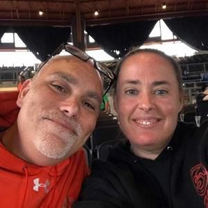 Meet your Posher, Perry